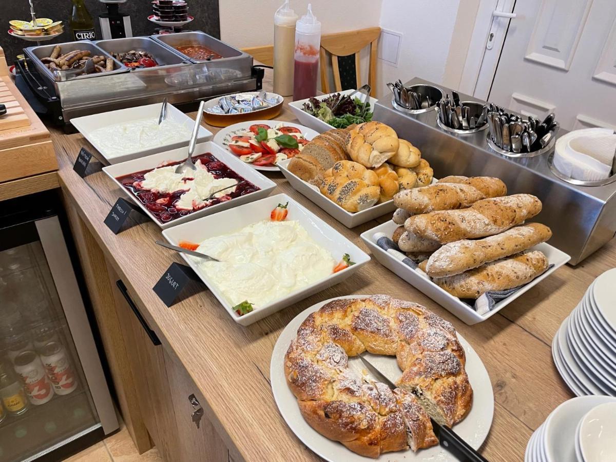 伍诺瓦库膳食公寓 Kožlí u Orlíka 外观 照片